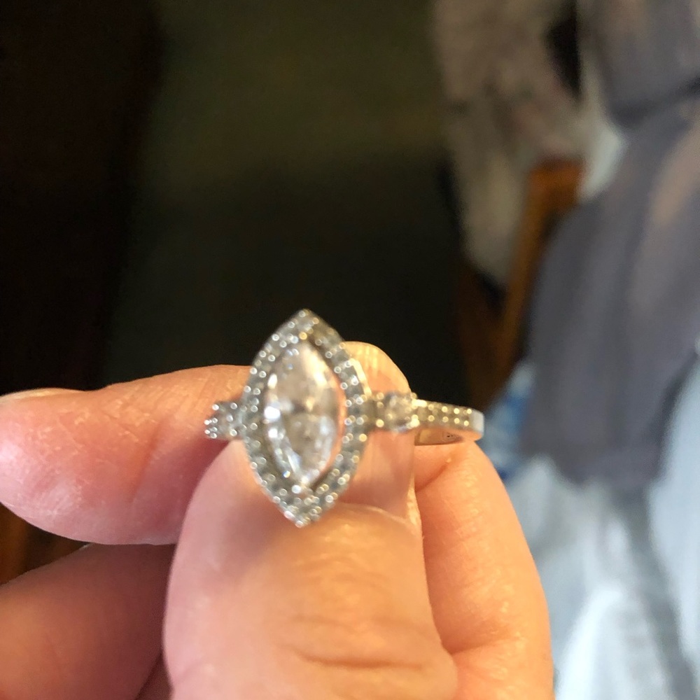 Diamonique 1.85 cttw. Marquise Platinum Plated Halo Ring Sz 10 - Picture 9 of 13